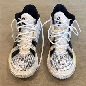 Nike Kyrie 7 Brooklyn Beats